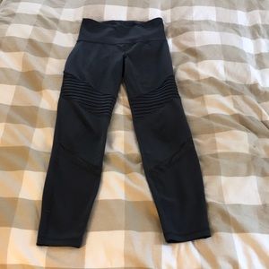 👍🏼👍🏼LIKE NEW Moto Leggings👍🏼👍🏼